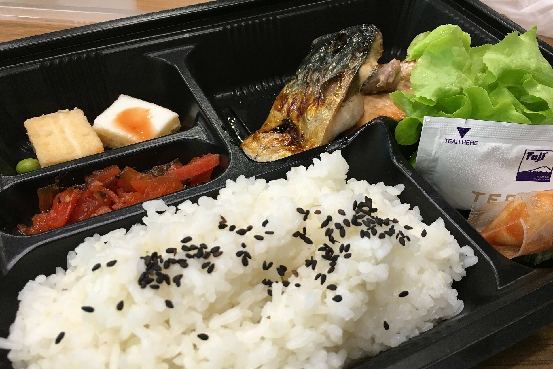 昼食を提供 | 大阪府大阪市の就労支援B型ならレジリエンス